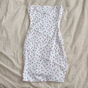 Princess Polly Oscar Mini Dress White Floral Size 4